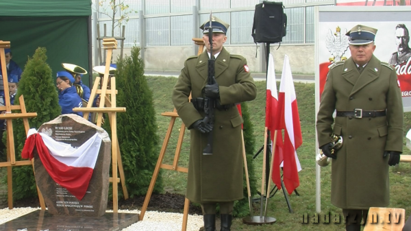 Uroczystości odsłonięcia pomnika upamiętniającego trzech mieszkańców Wolicy